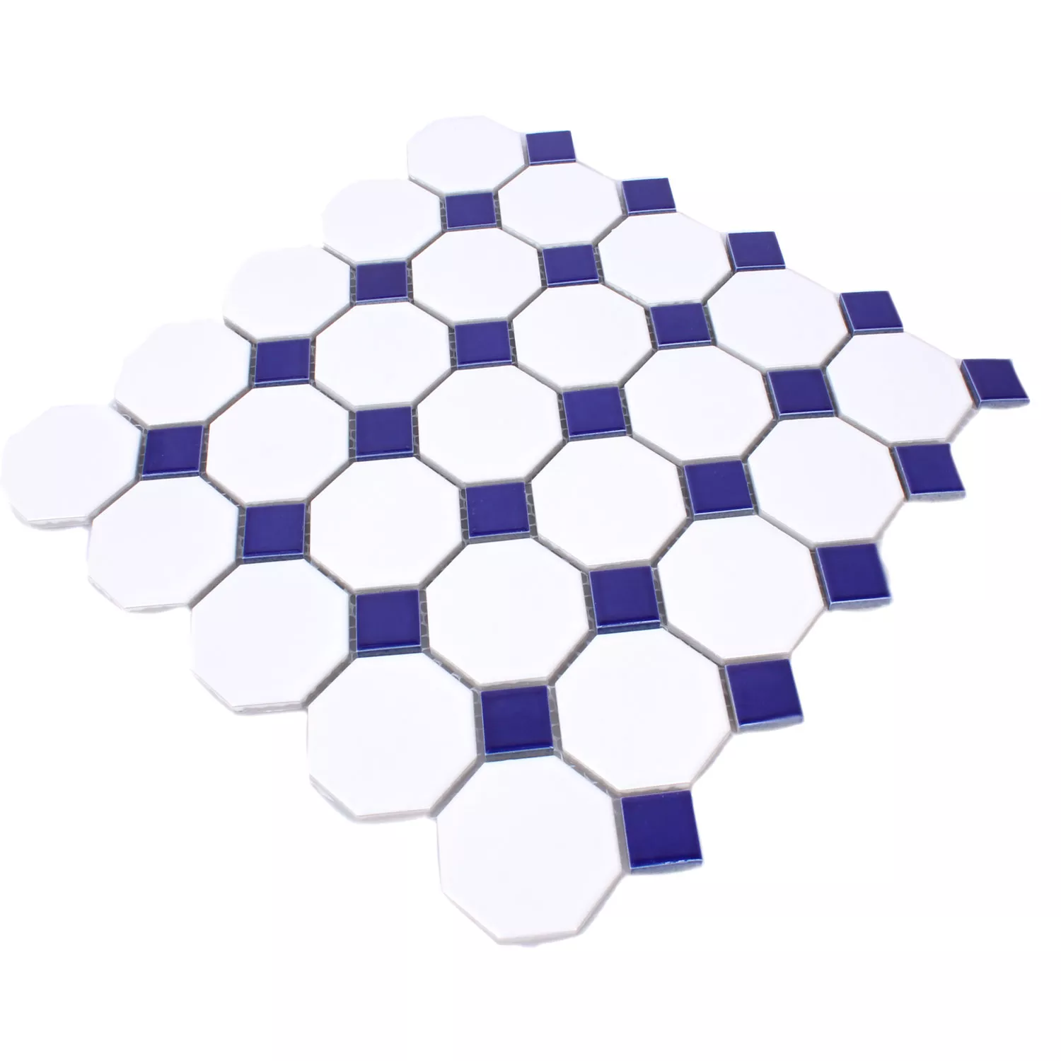 Muster von Mosaikfliesen Keramik Octagon Belami Weiss Blau