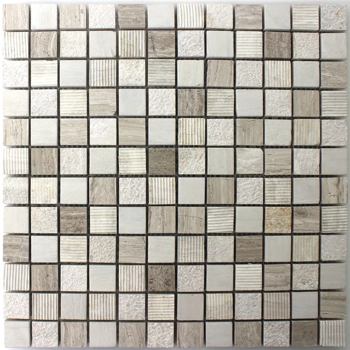 Muster von Mosaikfliesen Naturstein Macciato Beige Braun